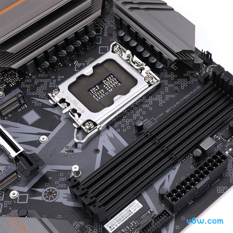 七彩虹BATTLE-AX Z790M-PLUS D5 V20主板图片