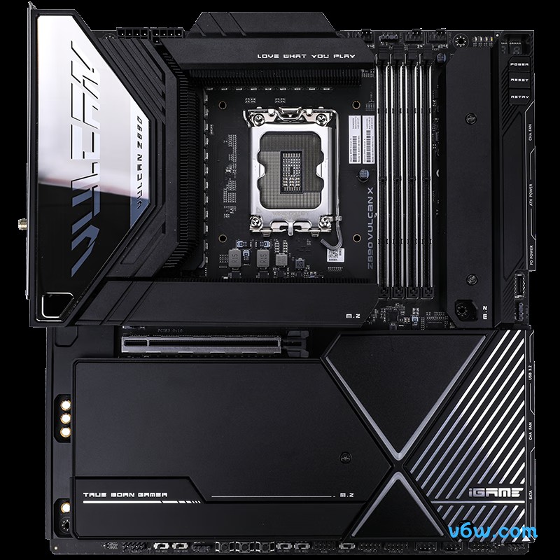 七彩虹iGame Z890 VULCAN X V20主板图片