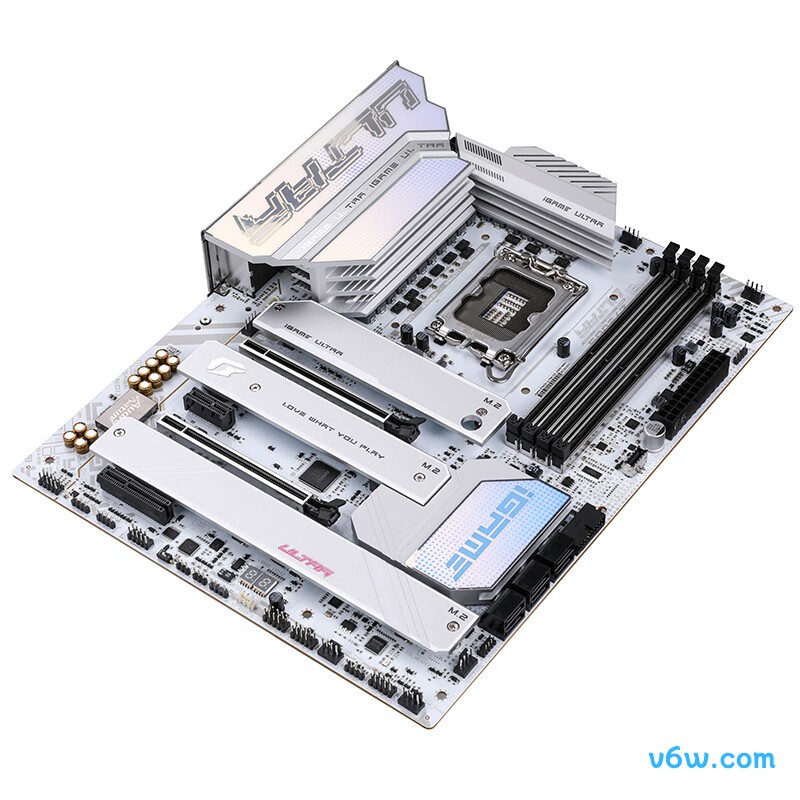 七彩虹iGame Z790D5 ULTRA V20主板图片