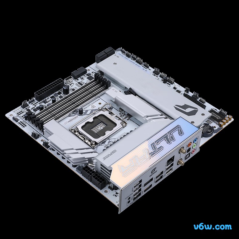 七彩虹iGame B860M ULTRA V20主板图片