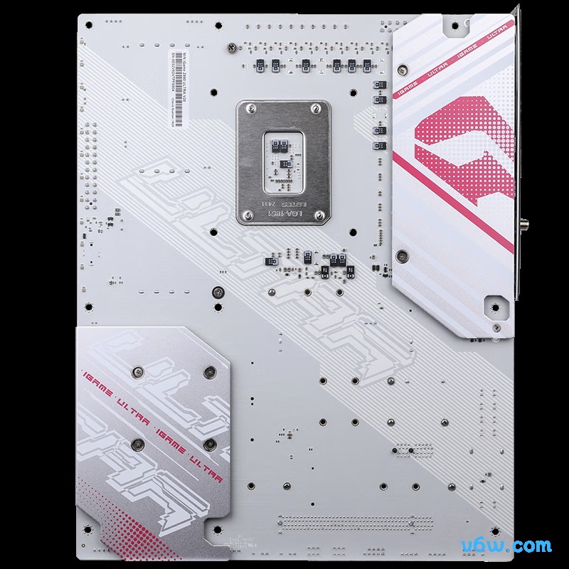 七彩虹iGame Z890 ULTRA V20主板图片