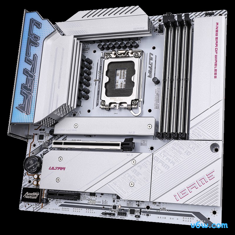 七彩虹iGame B760M ULTRA Z D5 V20主板图片